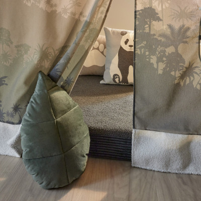 Lifetime moulded cushion leaf, Panda Paradise