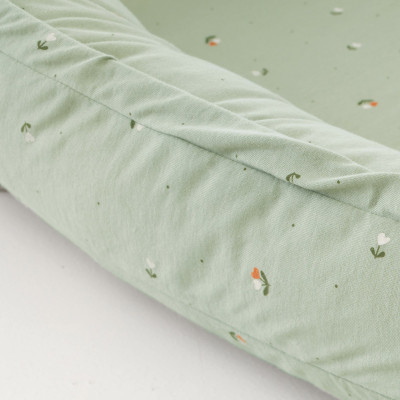 Träumeland baby nest "Home" Premium Fiore green