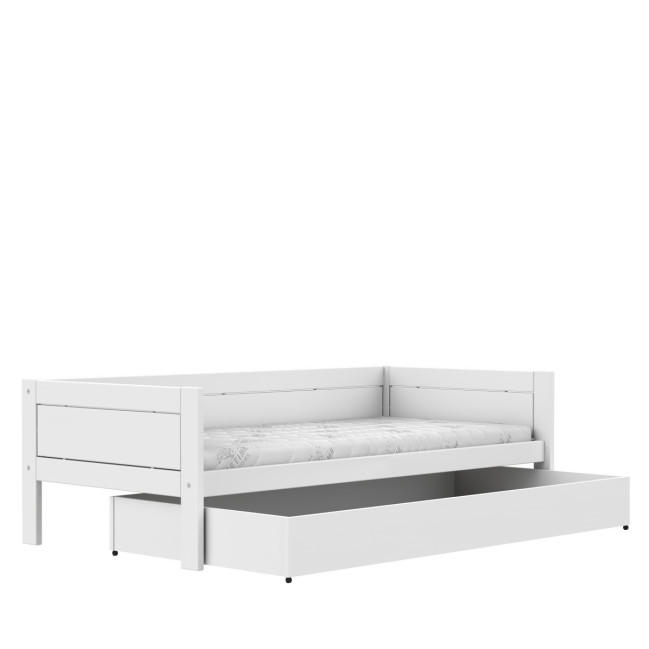 Lifetime base bed with deluxe slatted frame white