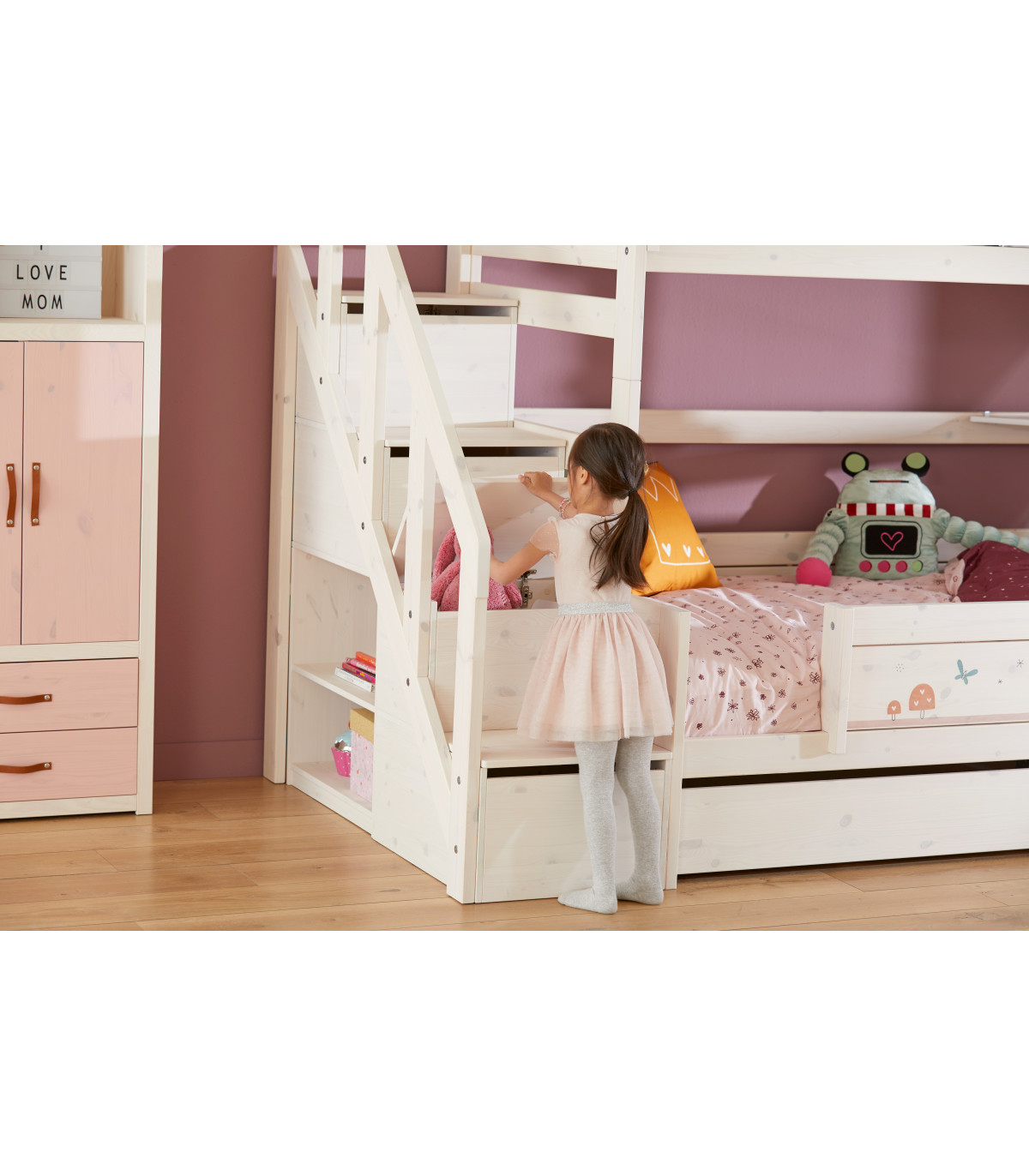 Chambres d'enfants : sur un lit de camp ! • Plumetis Magazine