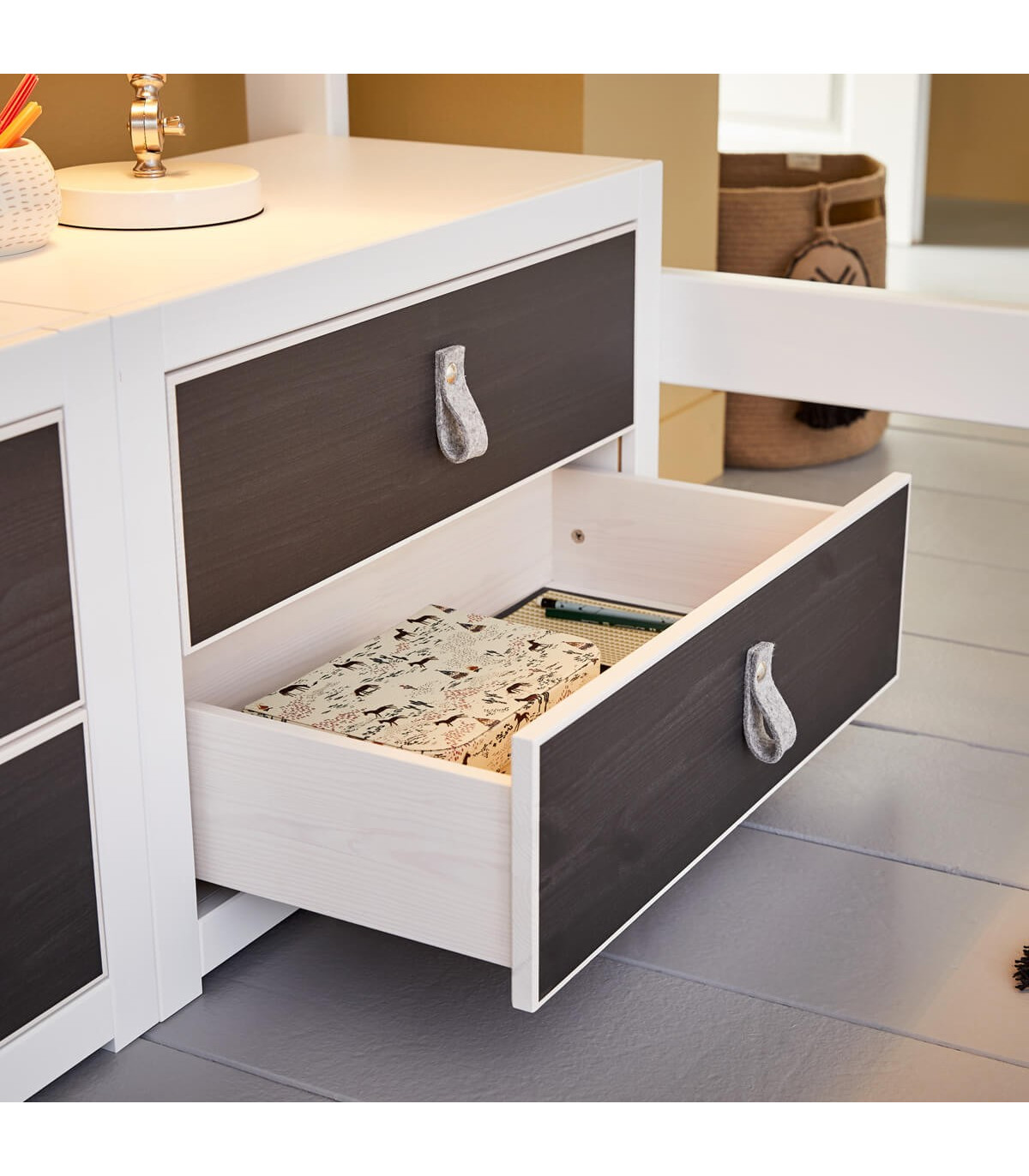 Lifetime loft bed with stairs, drawers and deluxe slatted frame white